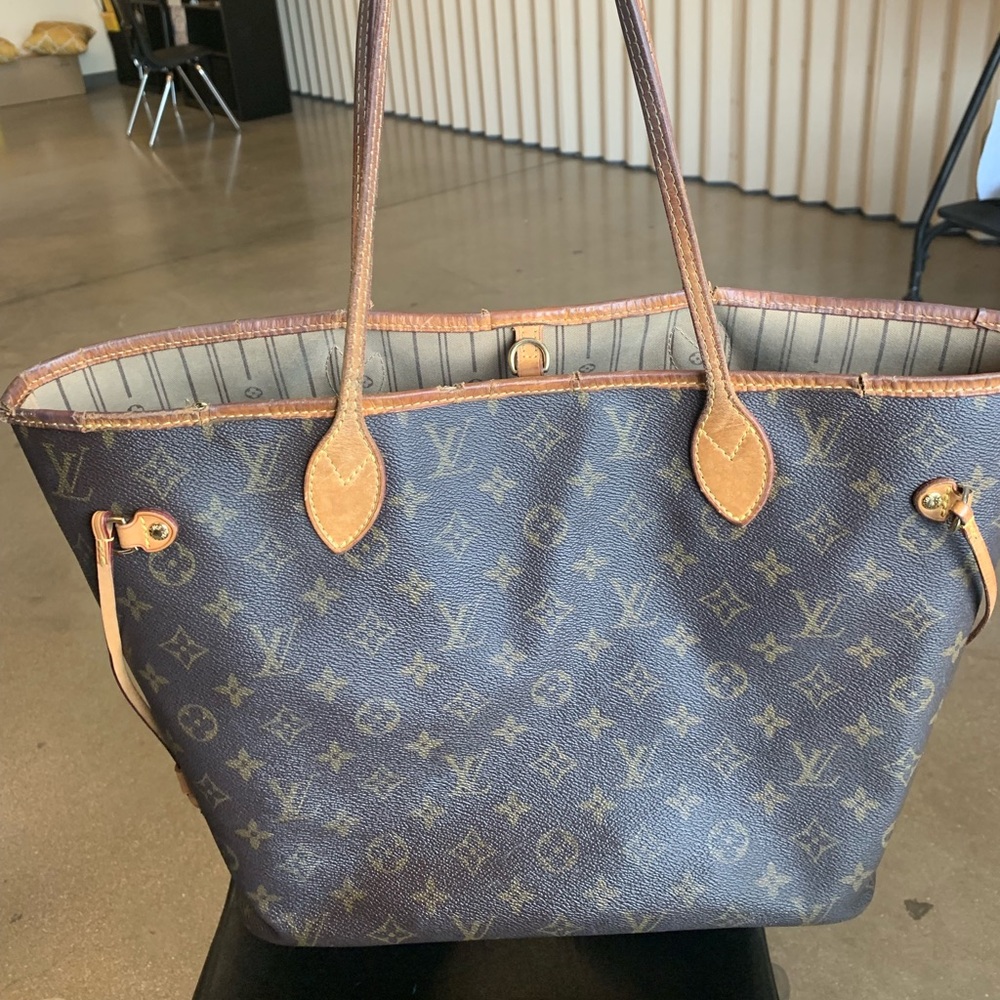 LOUIS VUITTON NEVERFULL MM